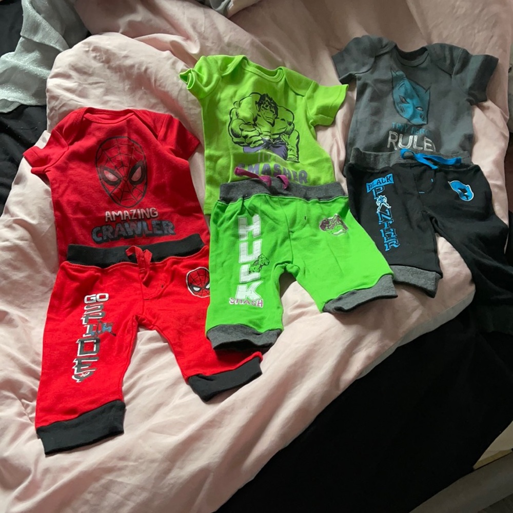 COPY - COPY - COPY - COPY - 3 Baby outfit sets